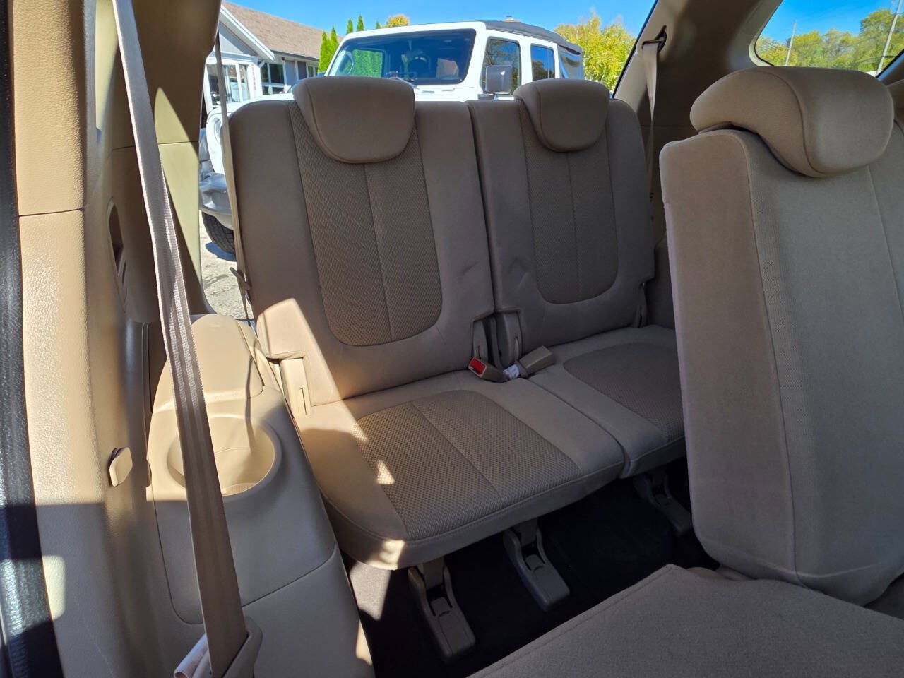Used 2008 Kia Rondo EX FWD image 16