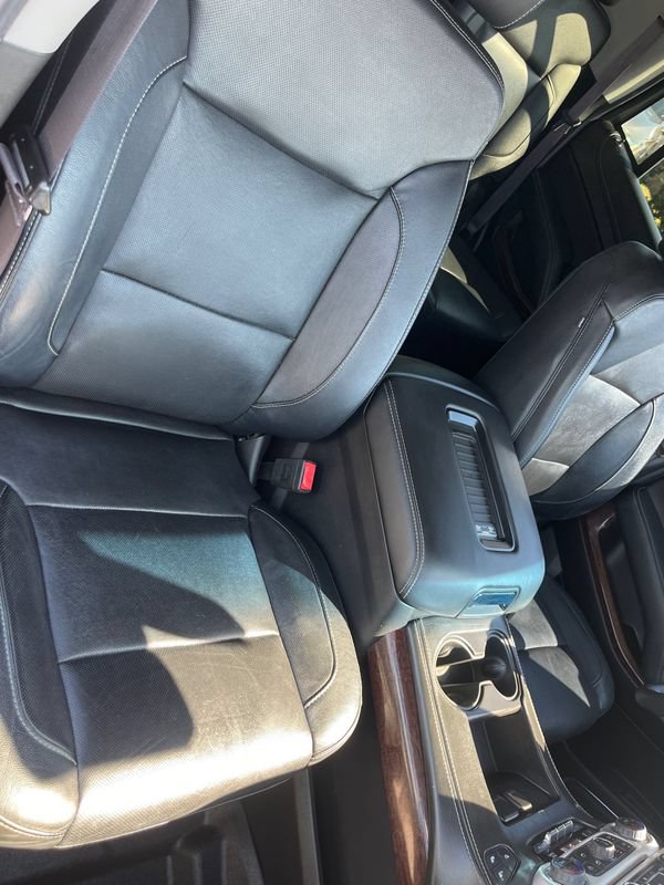 Used 2017 GMC Yukon SLT w/ Open Road Package AWD/4WD image 24