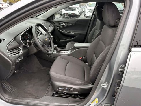 Used 2023 Chevrolet Malibu RS FWD image 11