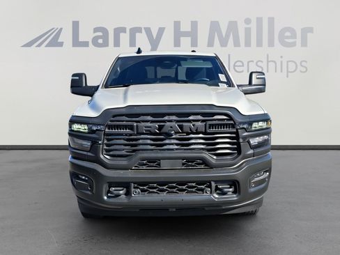 New 2026 RAM 2500 Tradesman AWD/4WD image 8
