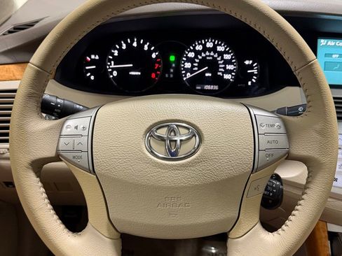 Used 2006 Toyota Avalon XL FWD image 15