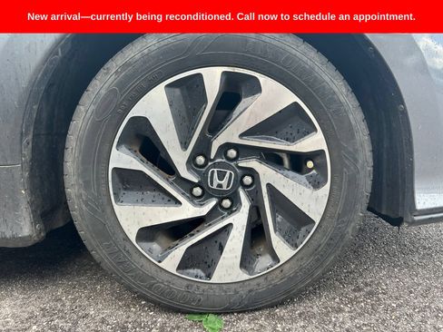 Used 2019 Honda Civic LX image 10