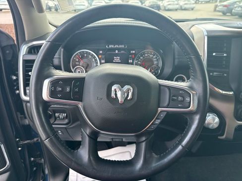 Used 2022 RAM 1500 Laramie AWD/4WD image 19