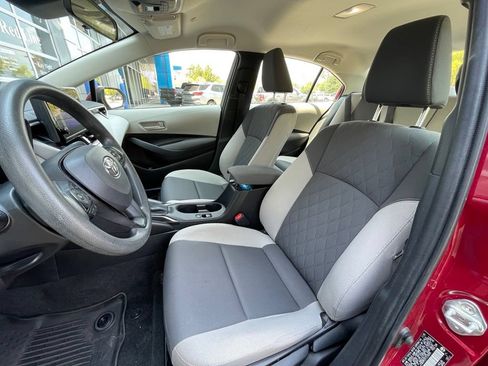 Used 2026 Toyota Corolla LE FWD image 23
