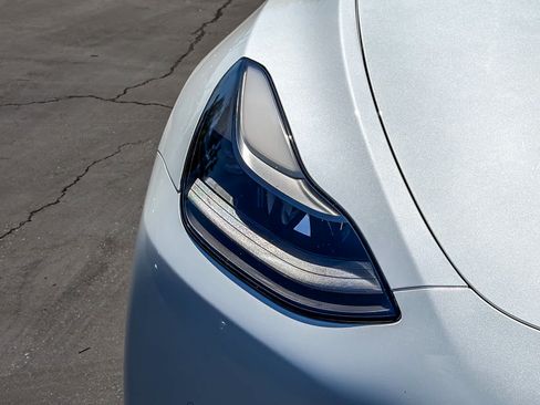 Used 2022 Tesla Model Y Performance AWD/4WD image 7