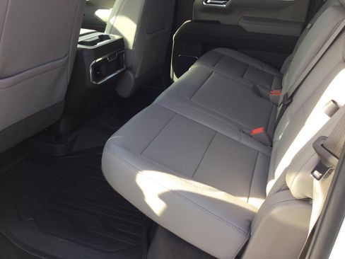 Used 2026 GMC Sierra 1500 SLT w/ SLT Premium Plus Package image 13