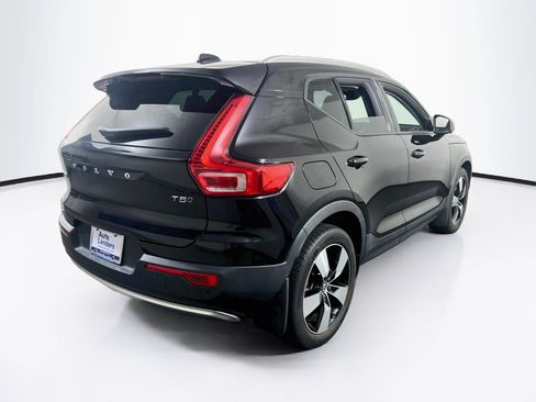 Used 2020 Volvo XC40 T5 Momentum AWD/4WD image 5