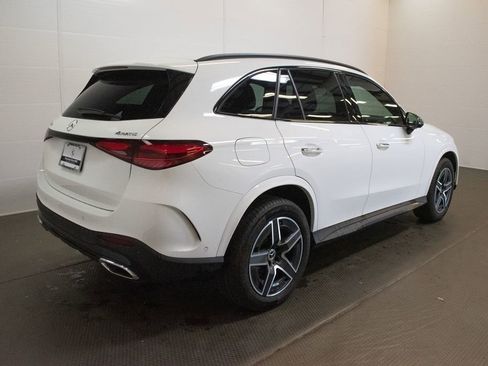 Used 2026 Mercedes-Benz GLC 300 4MATIC image 4