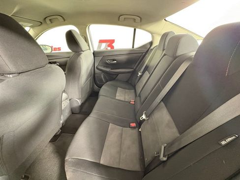 Used 2023 Nissan Sentra SR w/ Midnight Edition Package FWD image 37