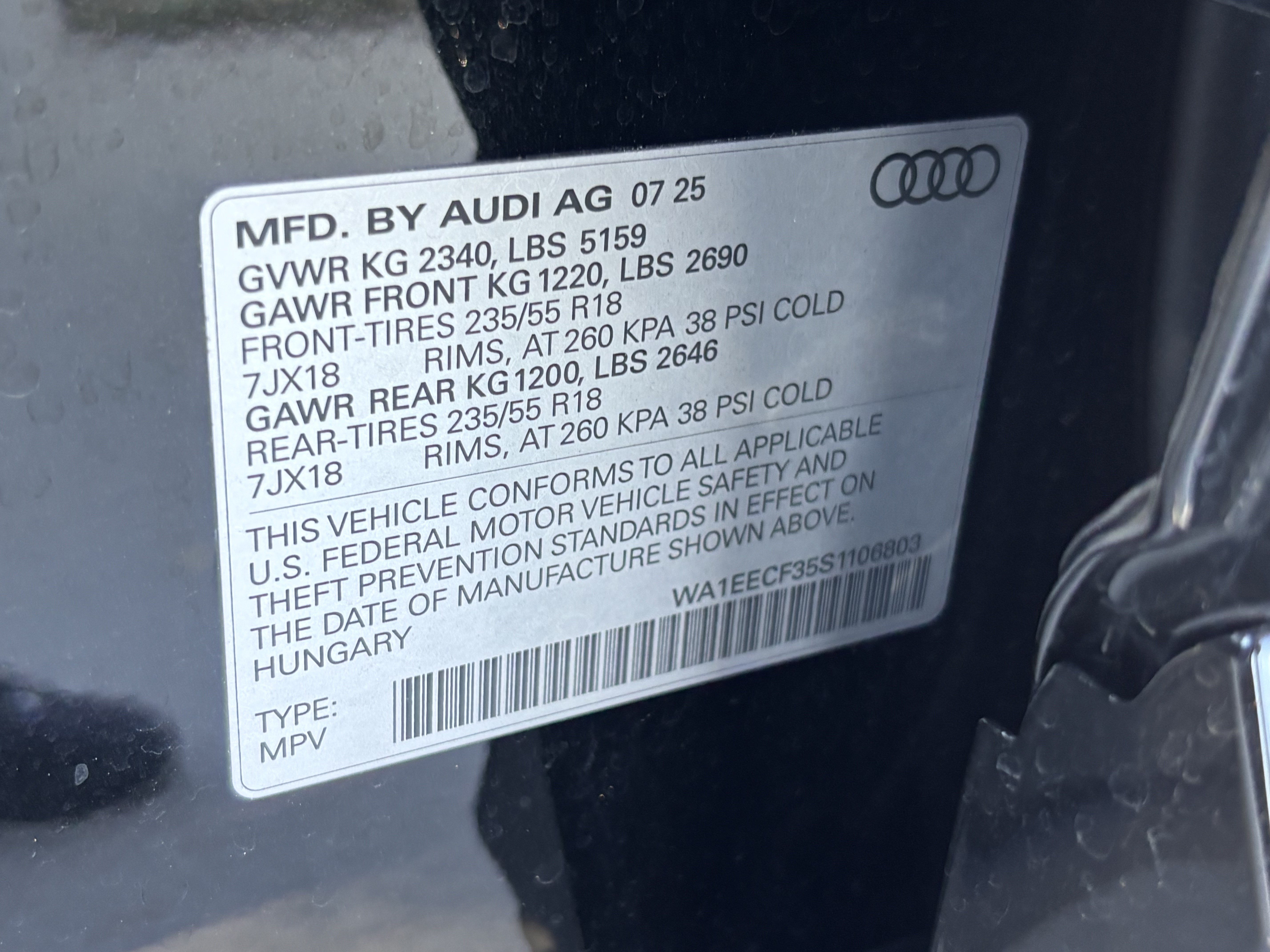 Used 2025 Audi Q3 2.0T Premium Plus w/ Premium Plus Package AWD/4WD image 37