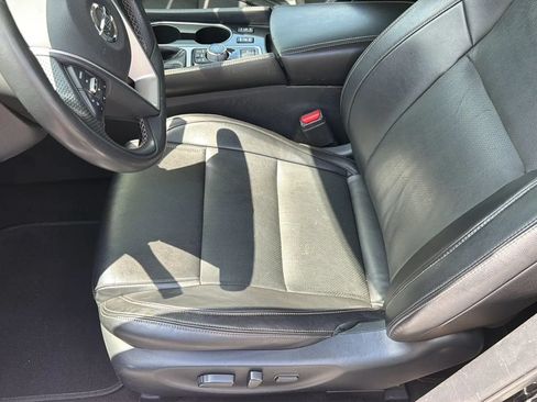 Used 2020 Nissan Maxima 3.5 SV w/ Floor Mat Group FWD image 13