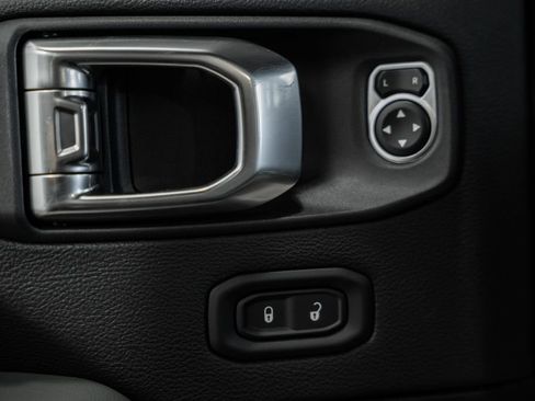 New 2026 Jeep Gladiator Mojave AWD/4WD image 39