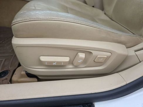 Used 2013 Lexus ES 350 image 14