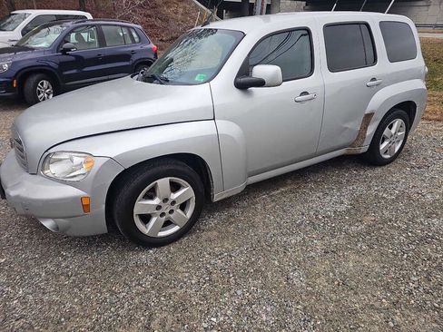 Used 2011 Chevrolet HHR LT image 14