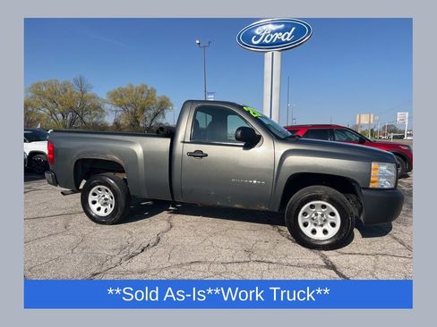 Used 2011 Chevrolet Silverado 1500 W/T RWD image 1