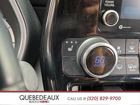 Used 2022 Toyota Highlander XLE FWD image 20