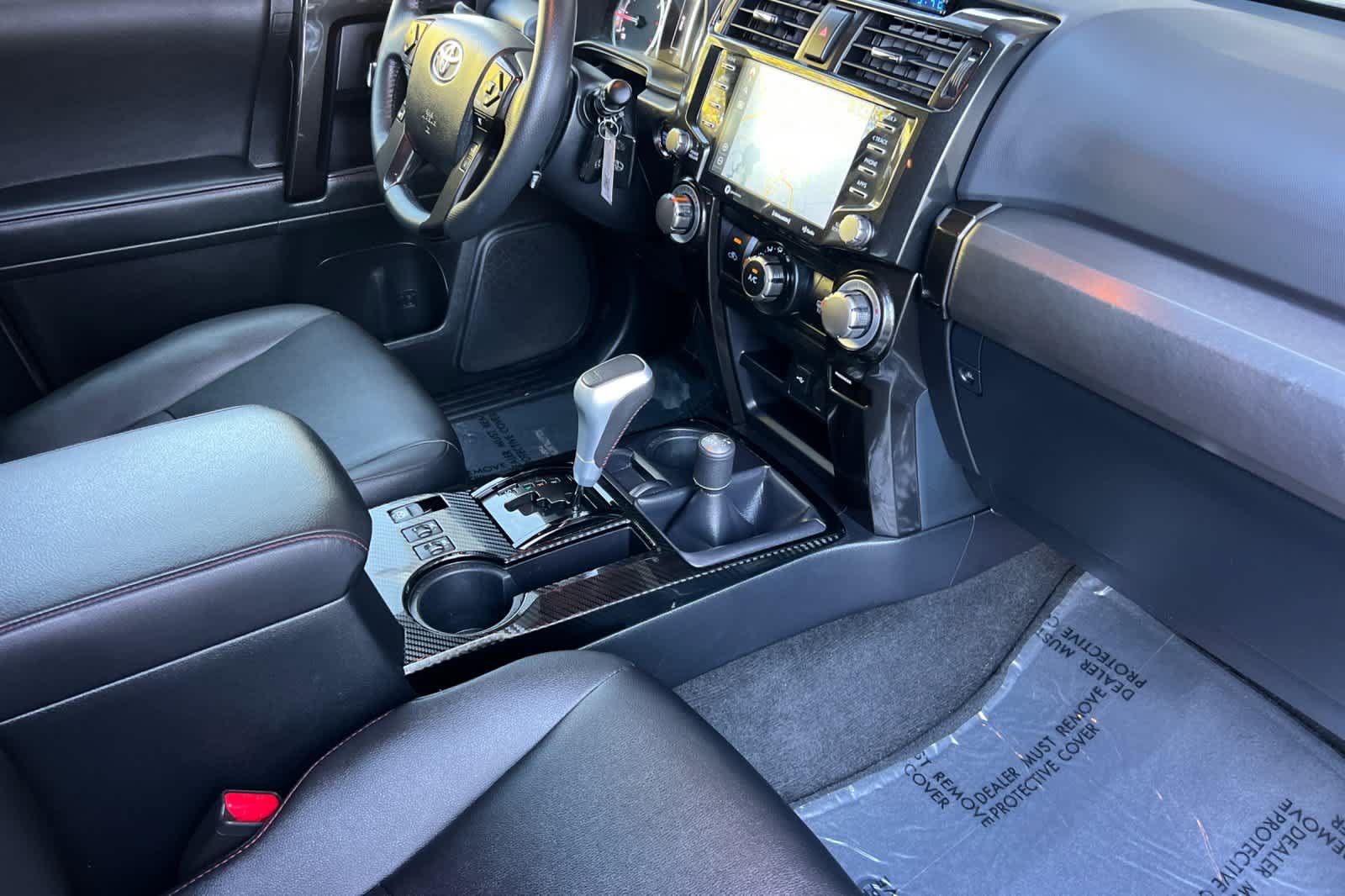 Certified 2021 Toyota 4Runner TRD Off-Road Premium w/ Moonroof Package AWD/4WD image 17