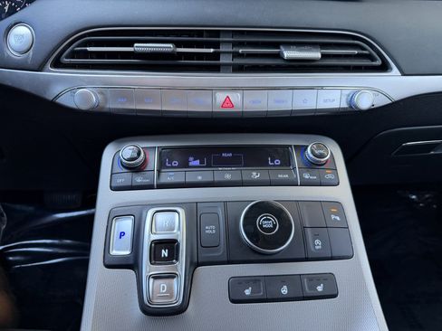 Used 2022 Hyundai Palisade SEL w/ Premium Package FWD image 28