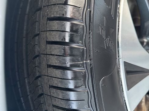 Used 2023 Subaru Legacy image 11