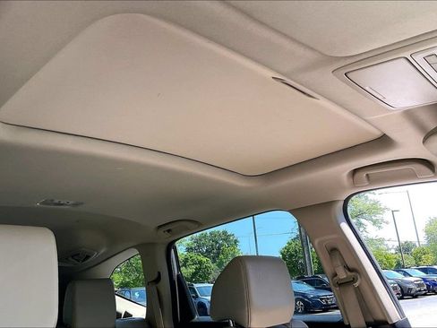 Used 2019 Honda CR-V EX-L image 24