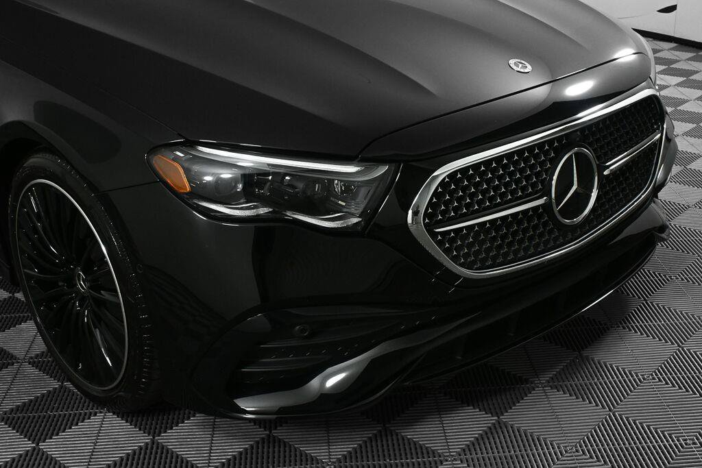 Certified 2026 Mercedes-Benz E 450 4MATIC Sedan image 34