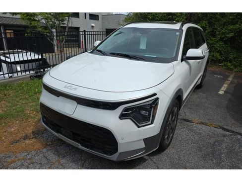 Used 2023 Kia Niro Wave image 1