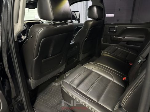 Used 2015 GMC Sierra 2500 Denali w/ Duramax Plus Package image 35