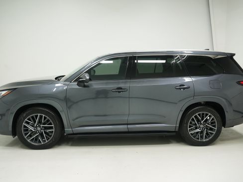 Used 2025 Lexus TX 350 AWD w/ Technology Package image 7
