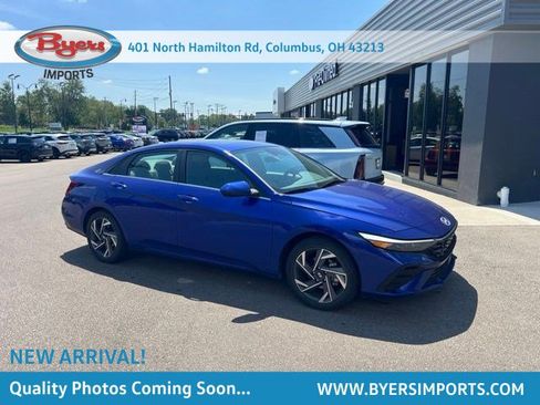 Used 2024 Hyundai Elantra SEL w/ Convenience Package FWD image 1