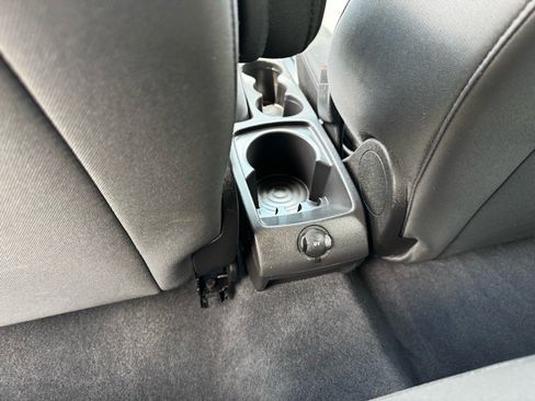 Used 2012 Ford Fiesta SE FWD image 14