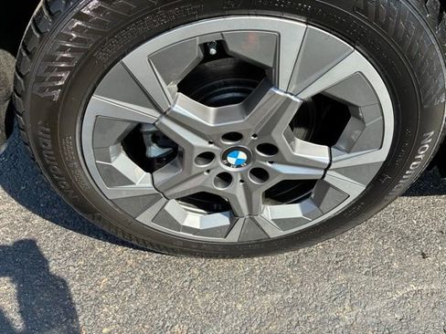 Used 2024 BMW X1 xDrive28i image 9