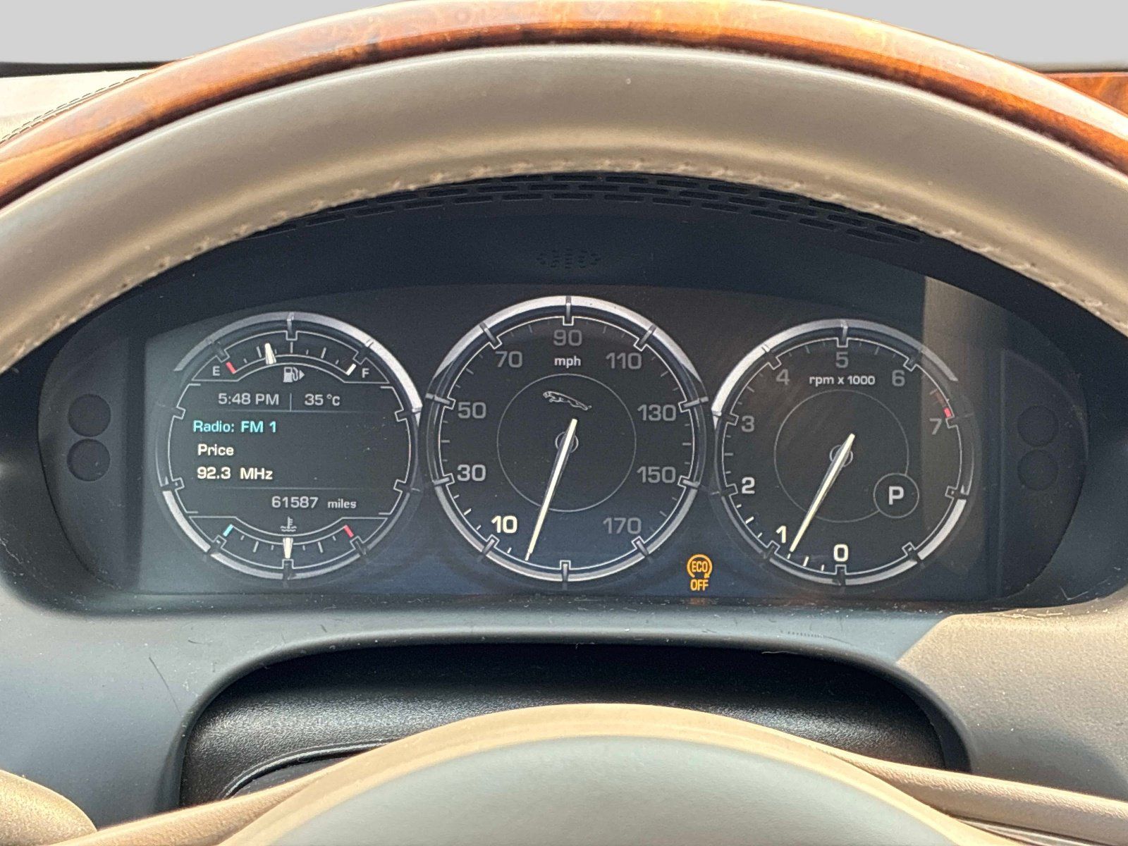 Used 2013 Jaguar XJ RWD image 32