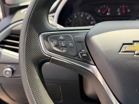 Used 2023 Chevrolet Malibu LT FWD image 21