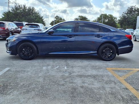 Used 2018 Honda Accord EX image 23