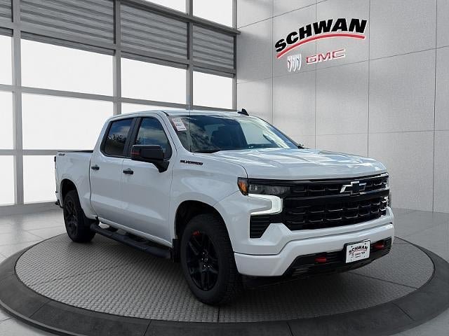 Used 2023 Chevrolet Silverado 1500 RST w/ Redline Edition AWD/4WD image 2