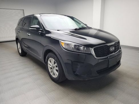 Used 2019 Kia Sorento AWD V6 image 13