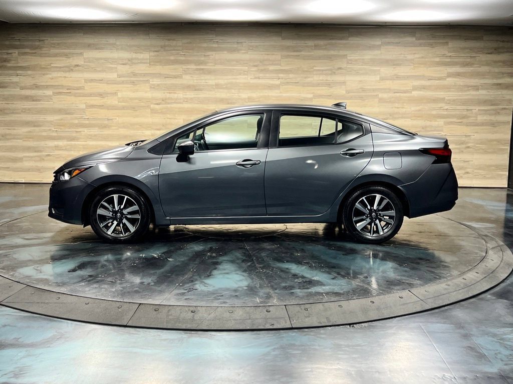 Used 2024 Nissan Versa SV FWD image 11
