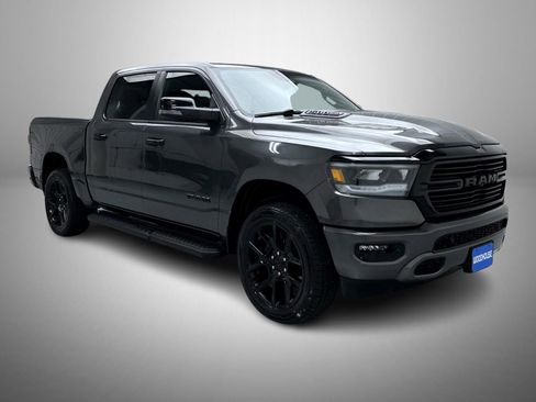 Used 2023 RAM 1500 Laramie AWD/4WD image 3