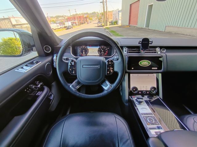 Used 2020 Land Rover Range Rover HSE AWD/4WD image 28