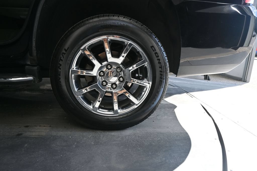 Used 2018 GMC Yukon Denali w/ Open Road Package RWD image 12