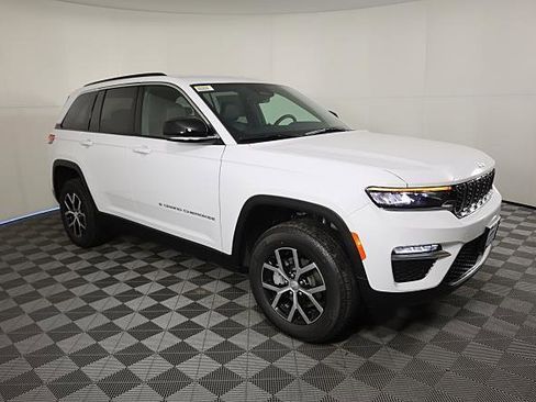New 2025 Jeep Grand Cherokee Limited image 1