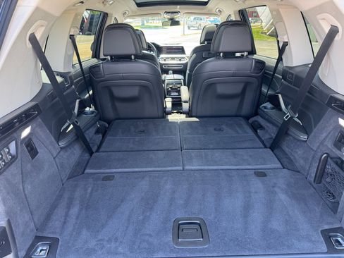 Used 2019 BMW X7 xDrive40i w/ Premium Package AWD/4WD image 26