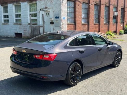 Used 2025 Chevrolet Malibu LT FWD image 5
