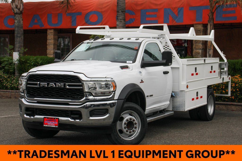Used 2020 RAM 5500 Tradesman w/ Ambulance Prep Group RWD image 4
