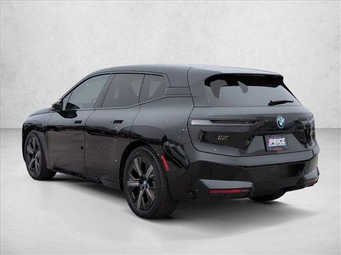 Used 2025 BMW iX M60 image 8