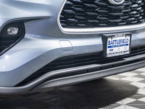 Certified 2023 Toyota Highlander LE image 14