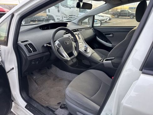Used 2012 Toyota Prius Three image 7