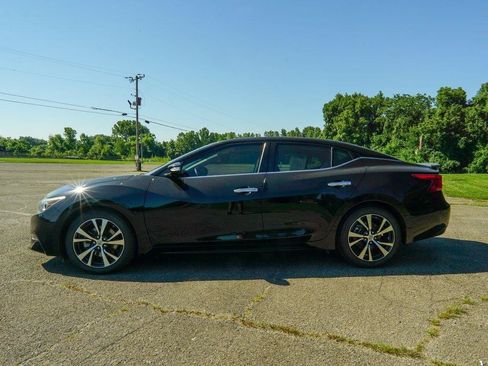 Used 2018 Nissan Maxima Platinum FWD image 5