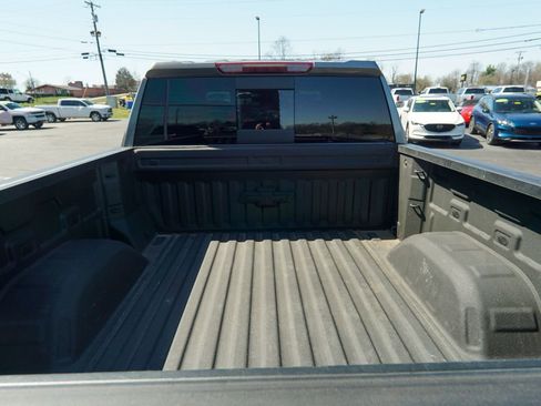 Used 2020 Chevrolet Silverado 1500 RST image 11