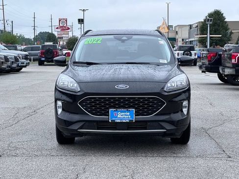 Certified 2022 Ford Escape Titanium AWD/4WD image 2